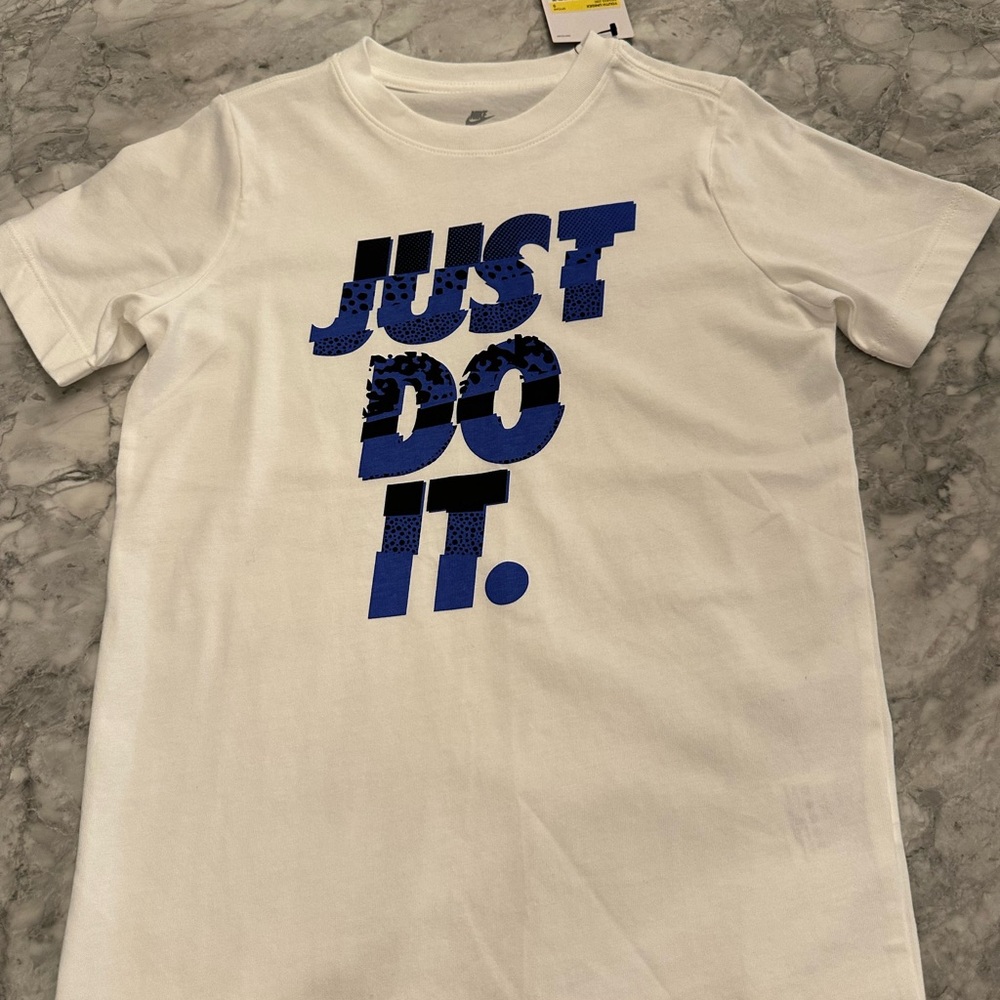 Nike Kids White and Blue Graphic T-Shirt